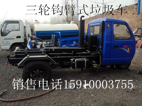 陜西寶雞東風(fēng)145廂可卸式垃圾車在管道疏通中的應(yīng)用